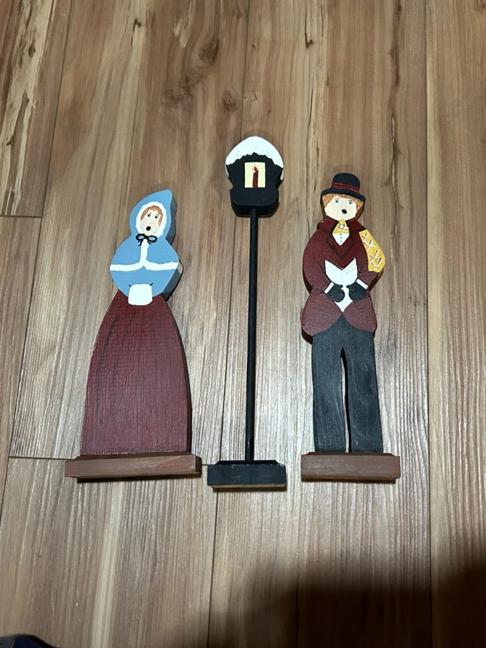 Wooden Vintage Hand-Painted 3pc Caroler Set Holiday Decor